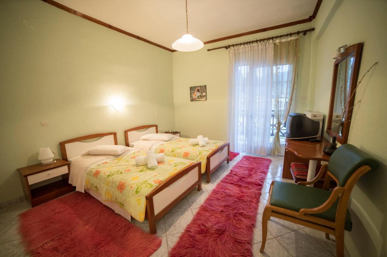 Ξενοδοχειο Παπαναγιωτου Otel Neraïdochóri Dış mekan fotoğraf